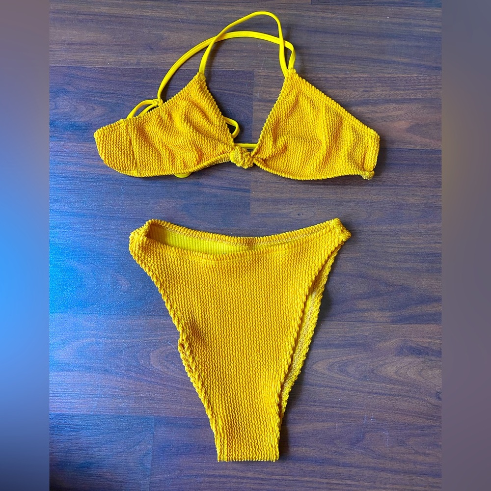 SOLD Skatie yellow bikini - Picture 1 of 5